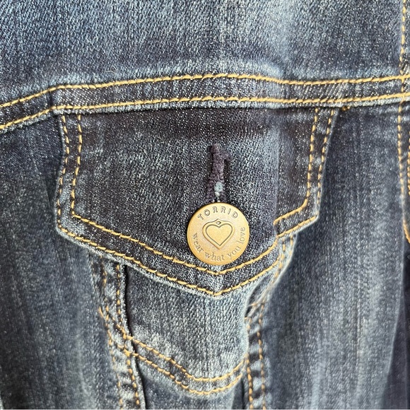 Denim jean jacket Torrid size 2. XXL - Picture 8 of 10